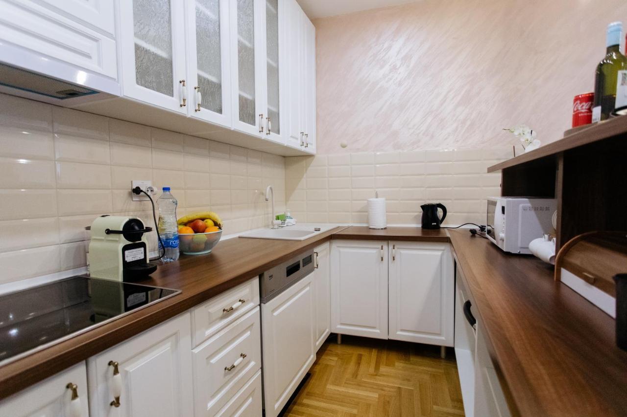 Apartman Kristina 4* Subotica Dış mekan fotoğraf
